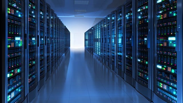 valorisation-chaleur-fatale--DATA-CENTER-INFORMATIQUE-server-rooms_FR-640x360.jpg